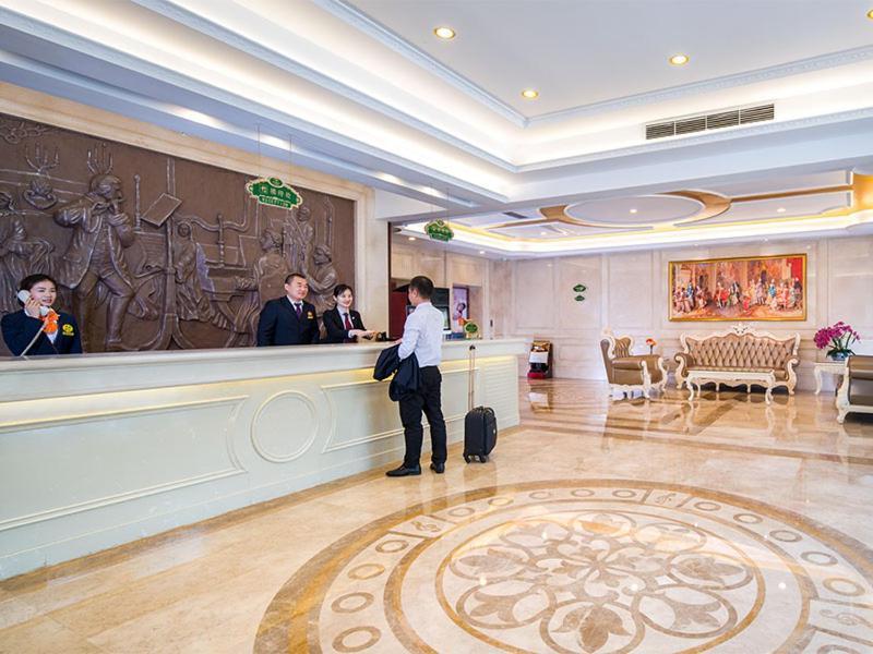 Vienna Hotel Shenzhen Exhibitian Center 2nd Exterior foto